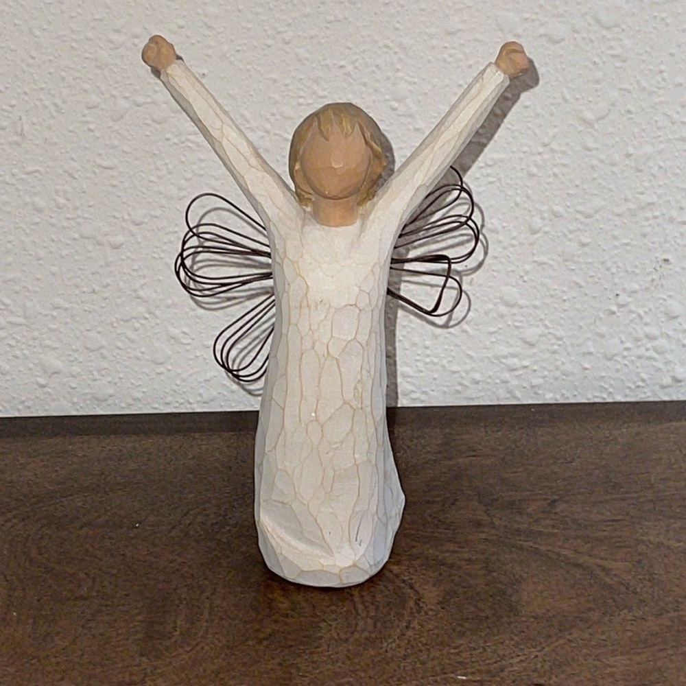 Willow Tree “Courage” Angel By Susan Lordi 2004